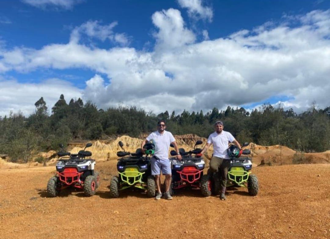 Cuatrimotos-desierto-guatavita